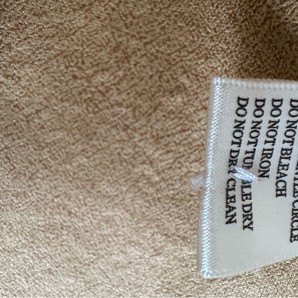 Dylan Tan Shearling Jacket - Picture 5 of 7